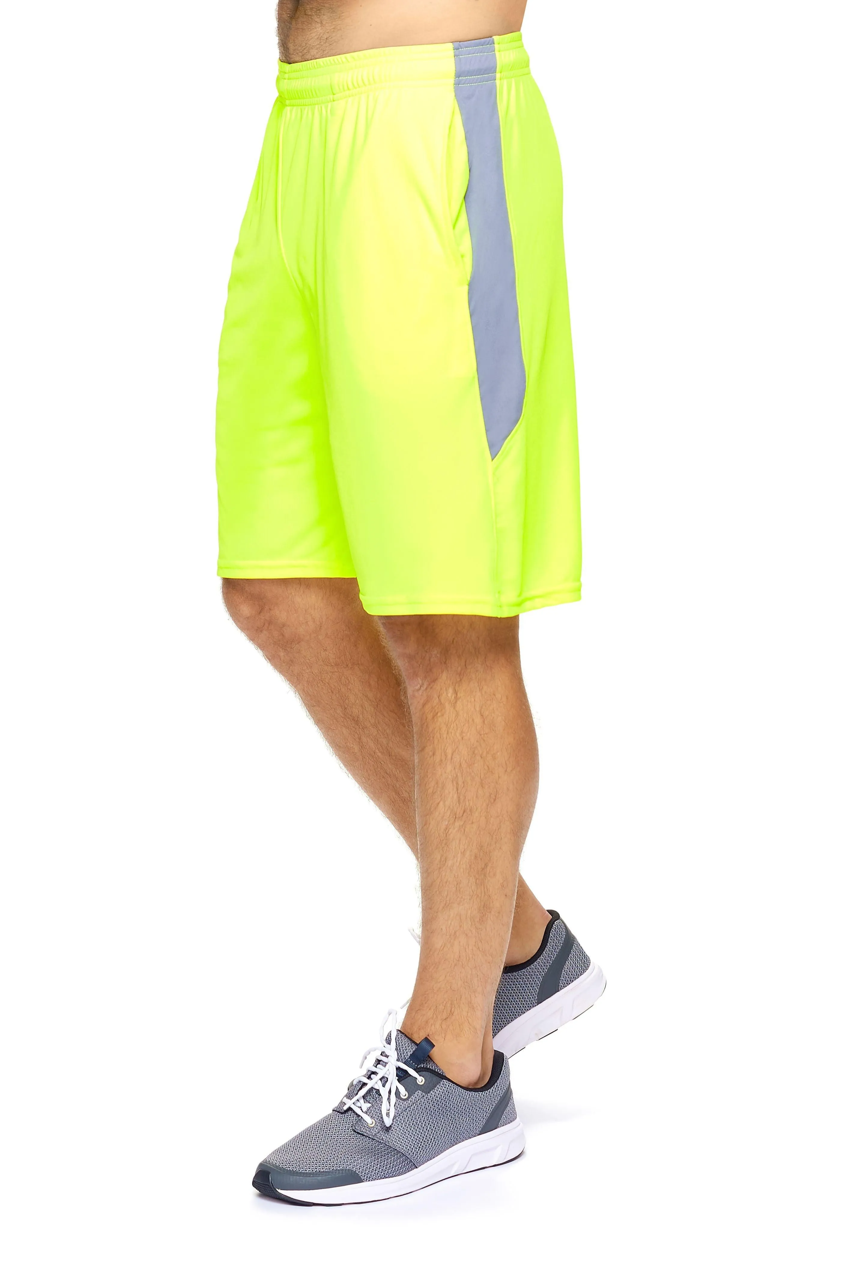 AI1087 DriMax™ Outdoor Shorts
