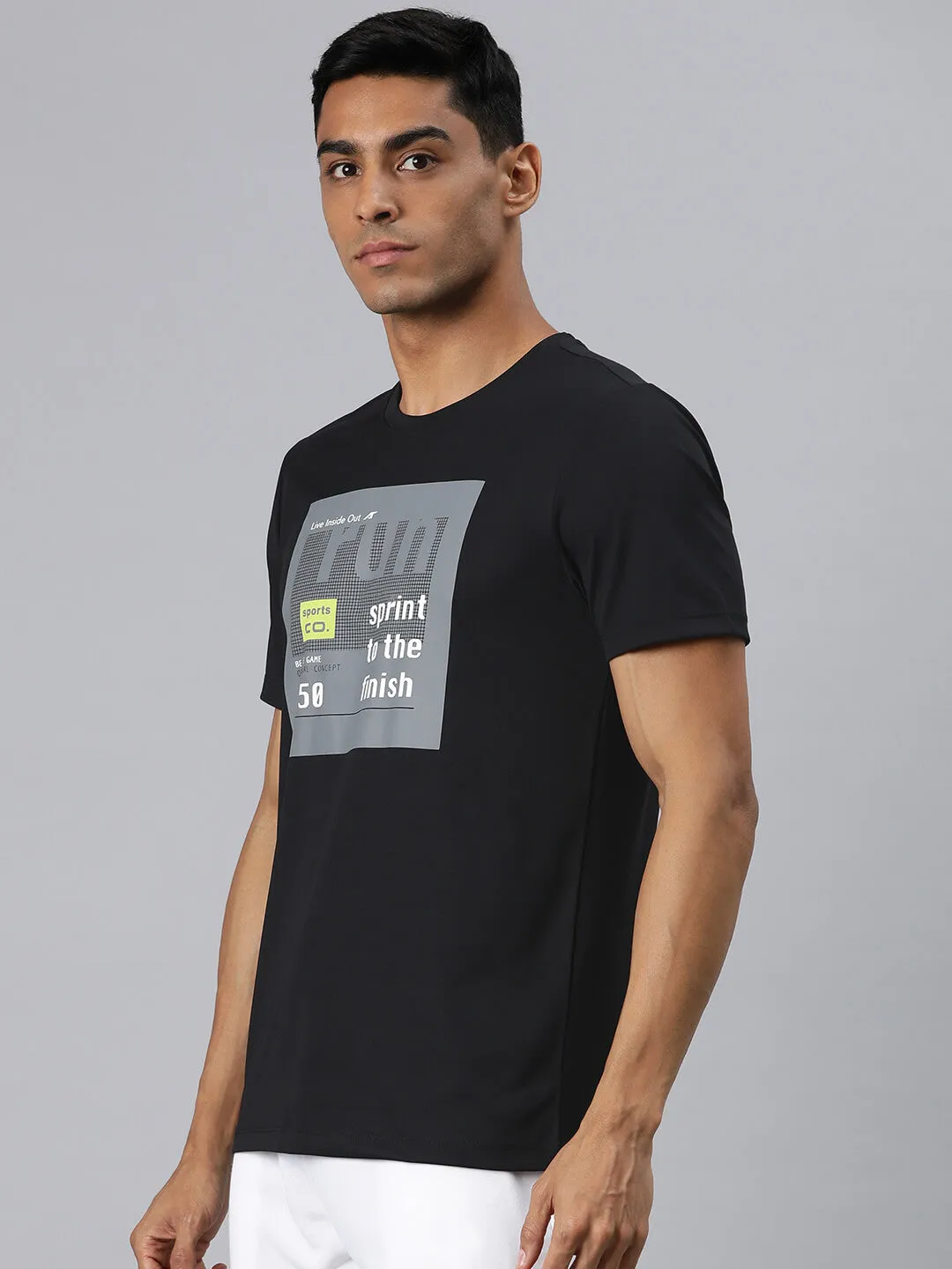 Alcis Men Black Printed Dry Tech Slim Fit T-shirt