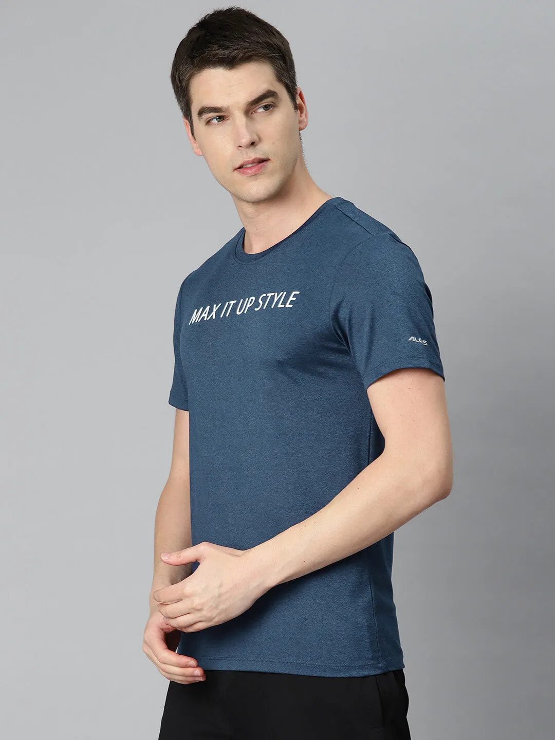 Alcis Men Navy Blue Typography Printed Anti Static Slim Fit Sports T-shirt