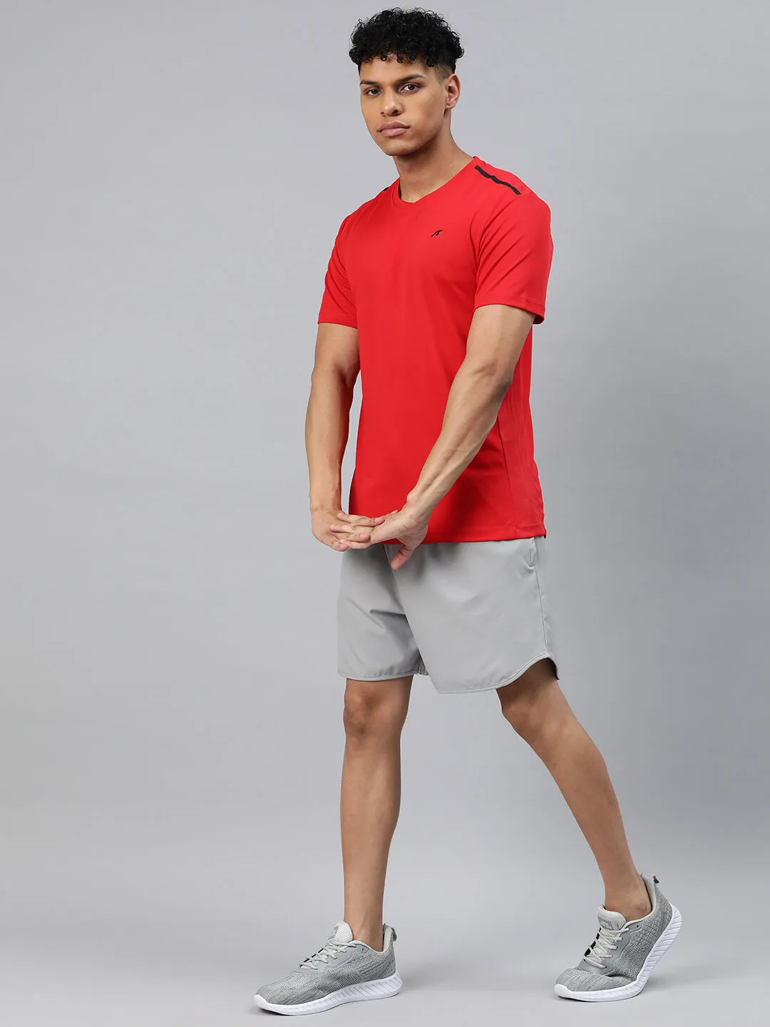 Alcis Men Red Anti Static Slim Fit T-shirt