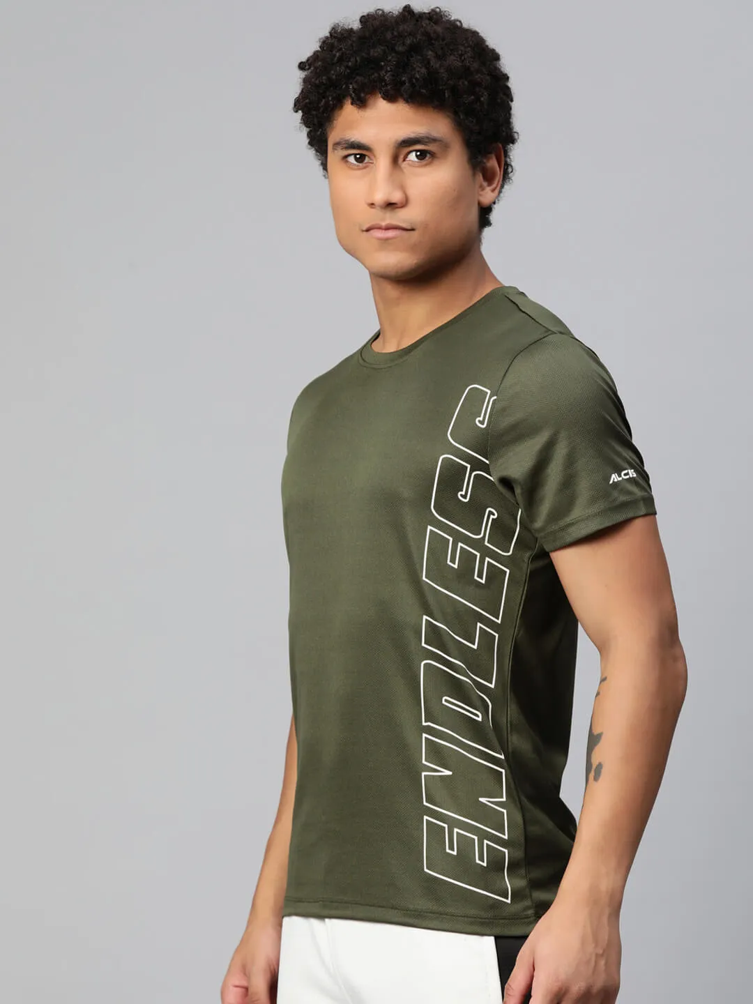 Alcis Men Typography Printed Anti Static Slim Fit T-shirt