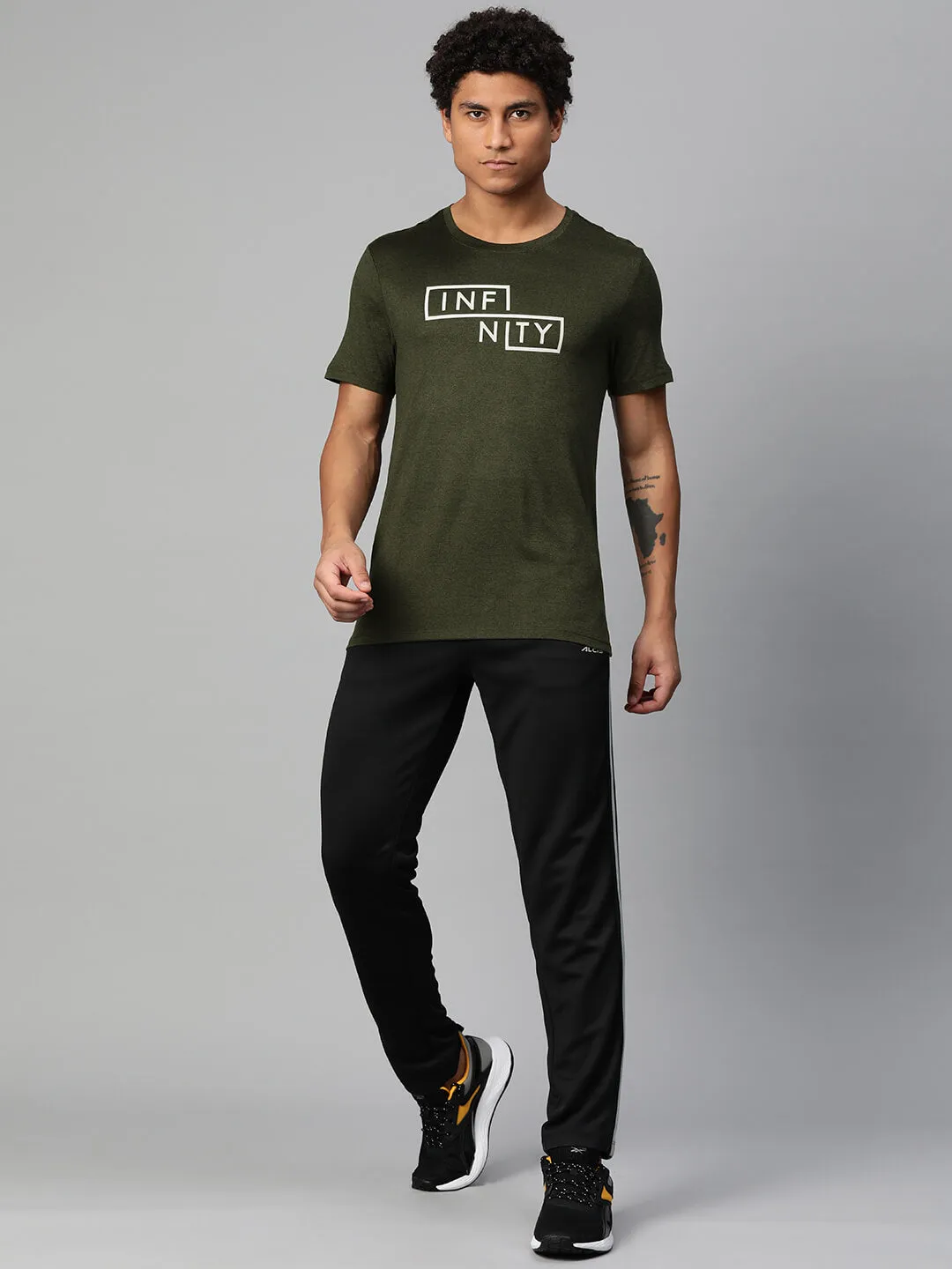 Alcis Men Typography Printed Anti Static Slim Fit T-shirt