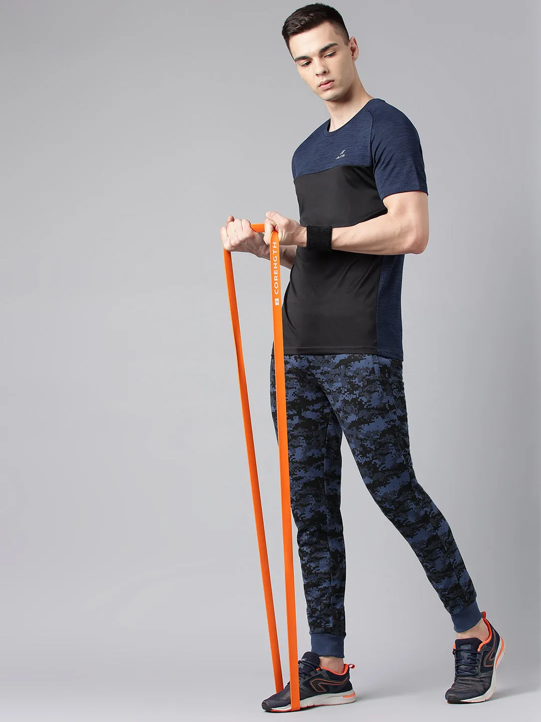 Alcis Men's Navy & Black Colour-Blocked Anti-Static Drytech  Slim-Fit Training Tee