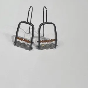 AM01LE Small Square Arc Earring