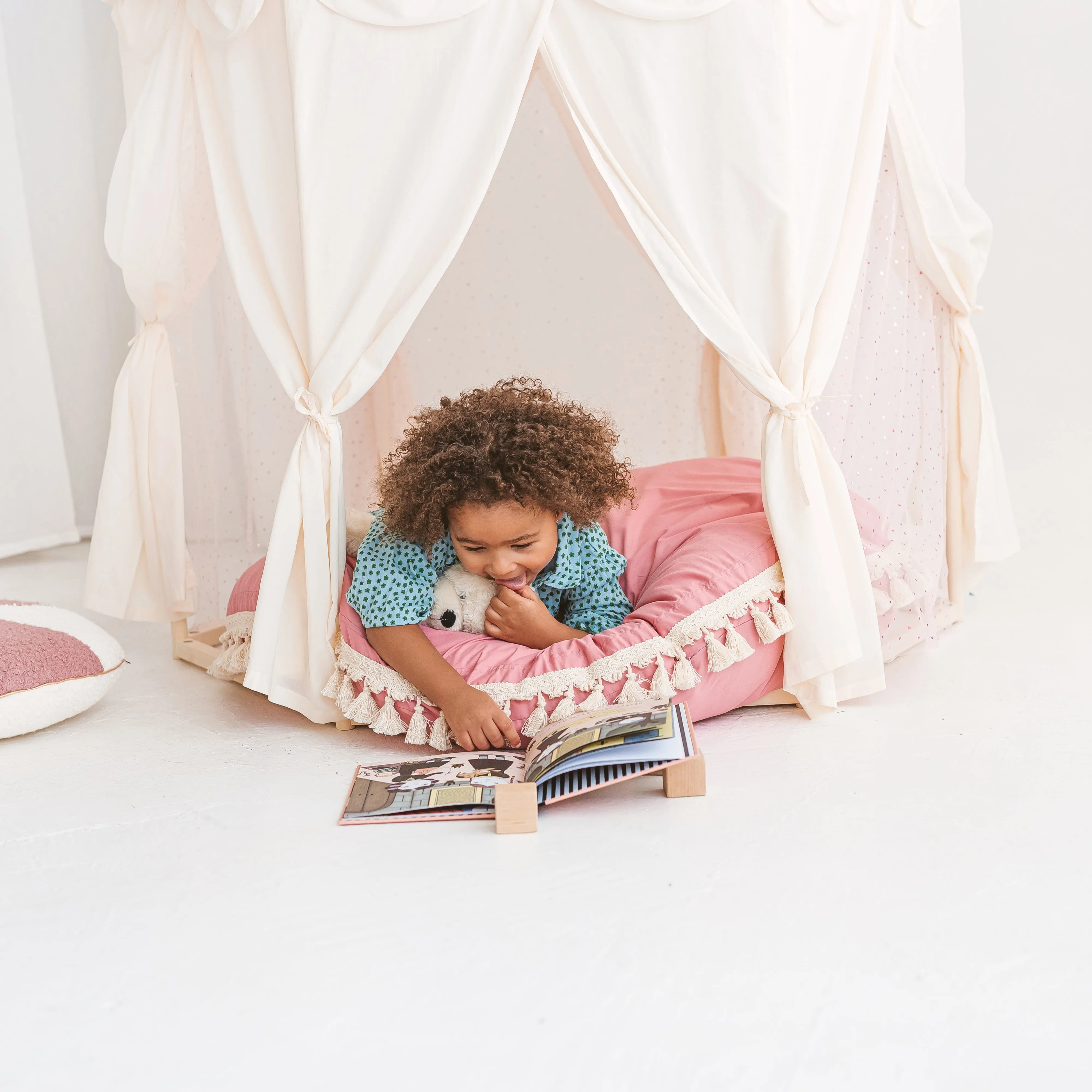 Boho Indoor Playhouse Tent in Pavilion Shape