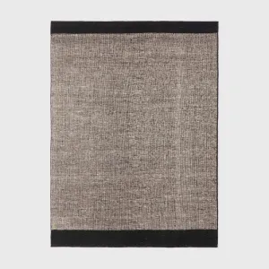 dots kilim rug