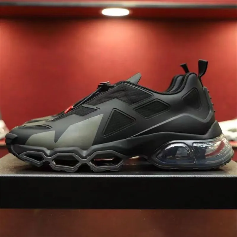 Fashion Couple Vulcanized Trainer Shoe