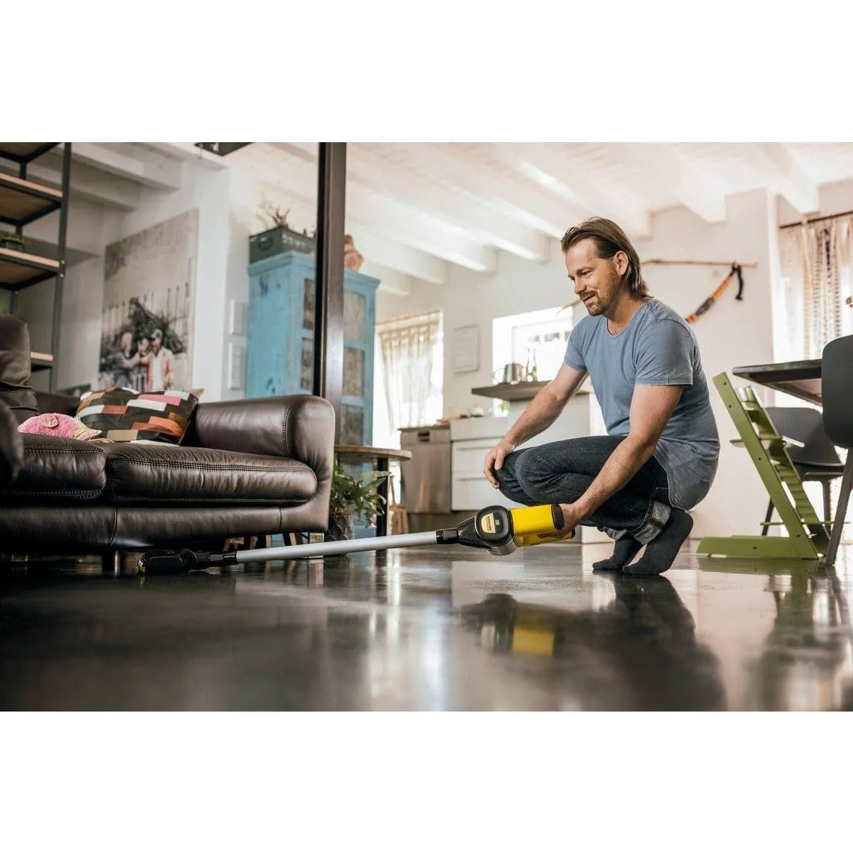 Karcher Cordless Battery Powered Vacuum Cleaner OurFamily - VC 6