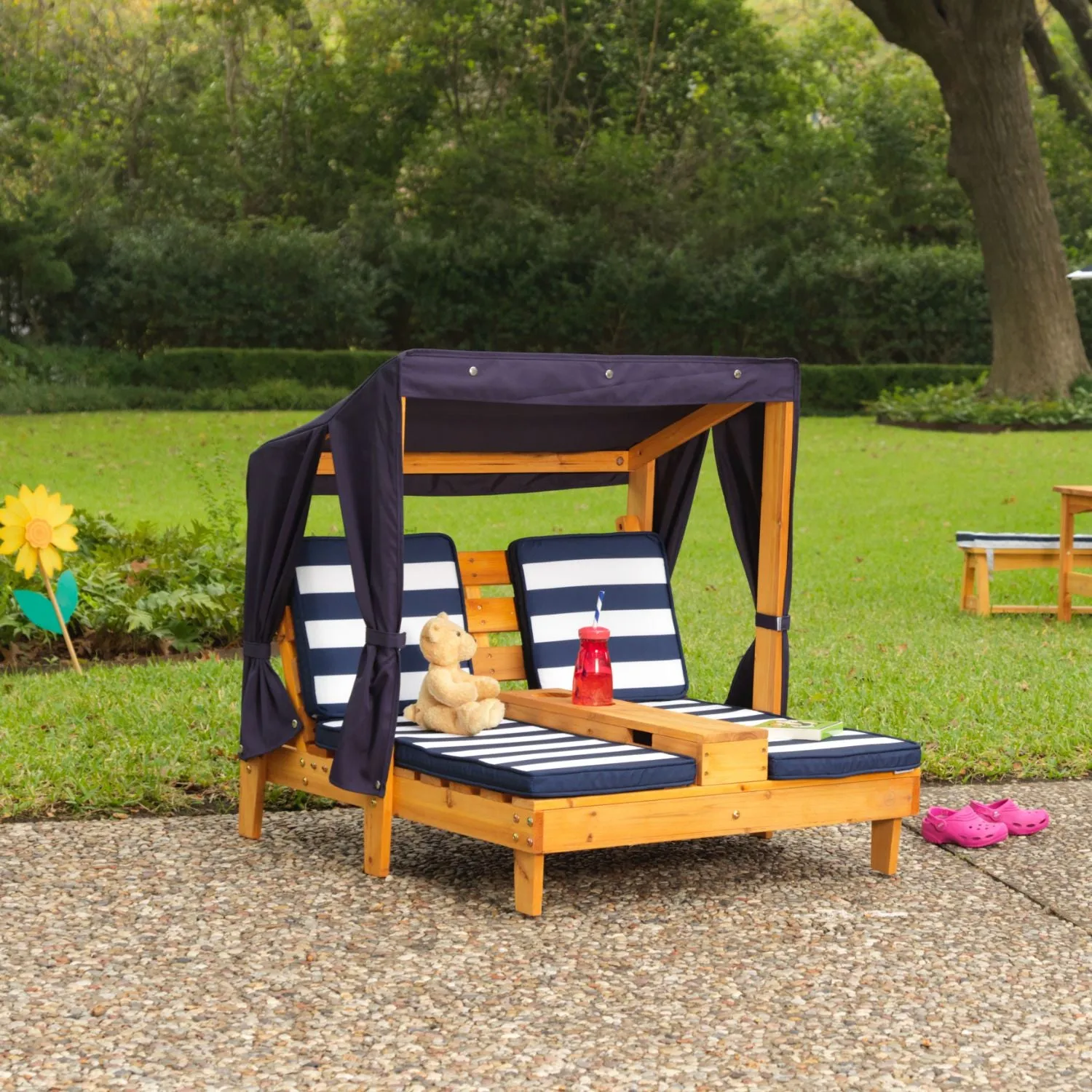 KidKraft Double Chaise Lounge with Cup Holders - Honey & Navy