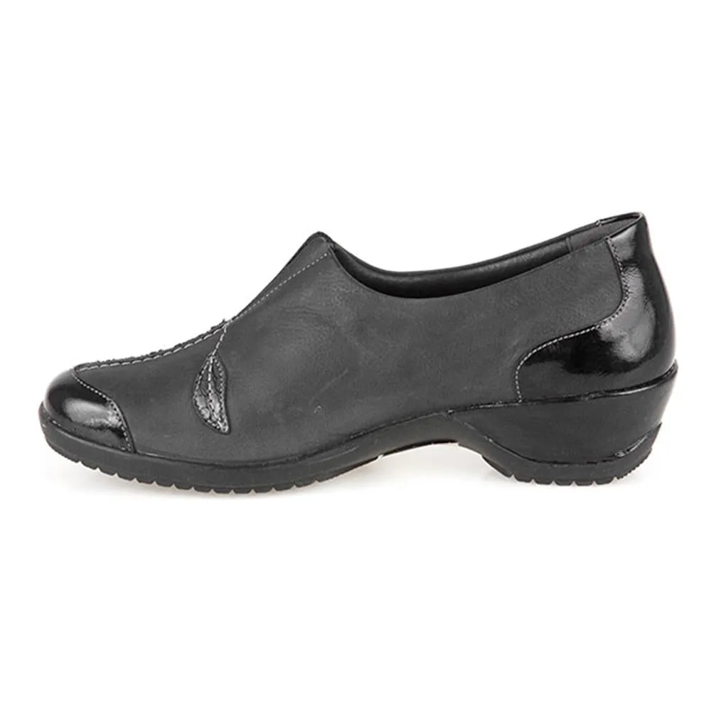 Leather Slip-On Shoes - CAL24000 / 308 362
