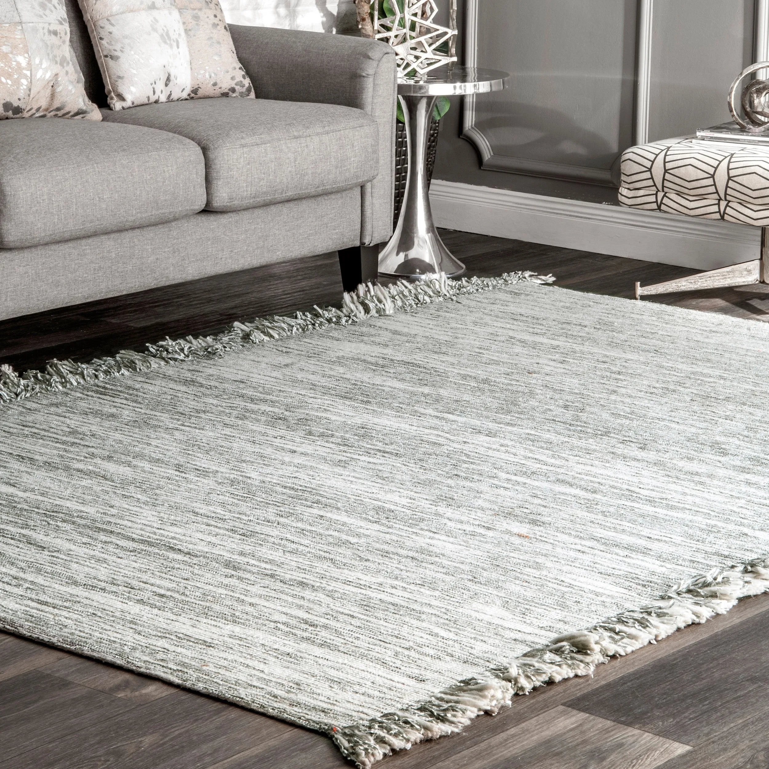 MARGARITE SIDE TASSELS