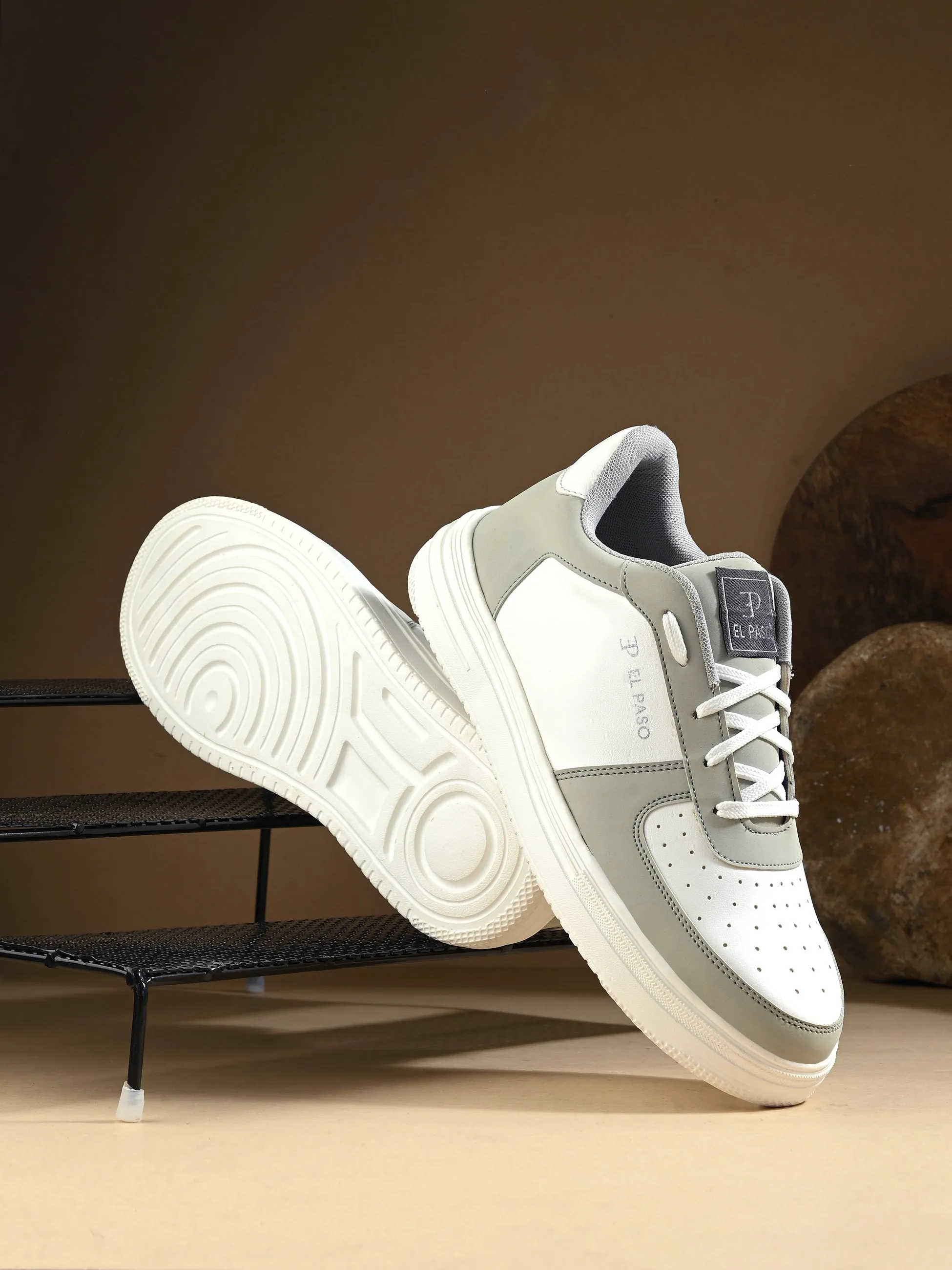 Men Solid Lace Up Sneakers