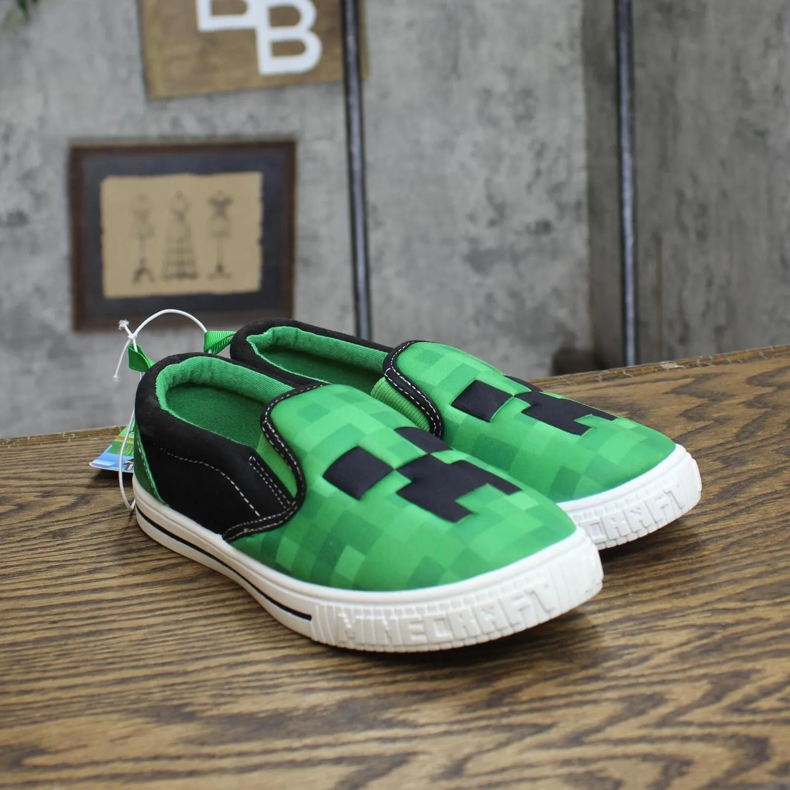 Minecraft Boys Creeper Slip-On Shoes 167594ccfccc65 Green 1