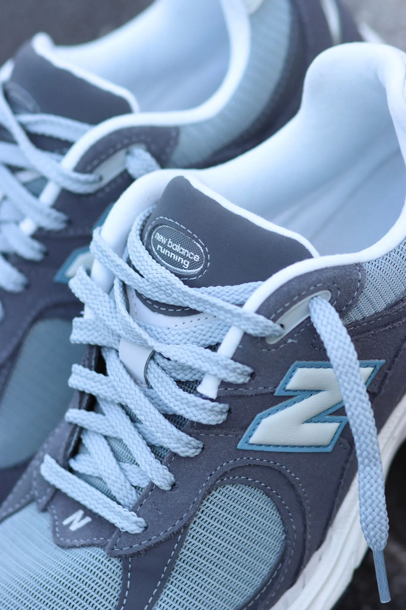 New Balance 2002R- grey grey