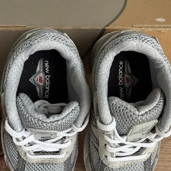 New Balance 990 V5 Grey/White Toddler Sneakers - SZ 4 C