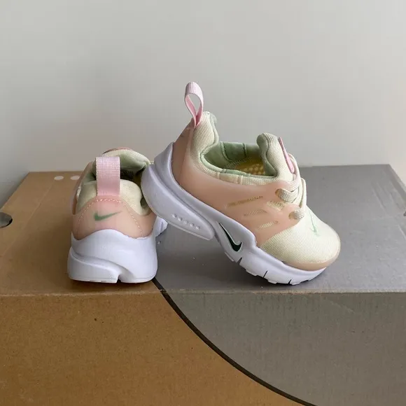 Nike Presto Toddler Sneakers- SZ 4 C