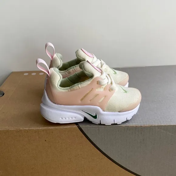 Nike Presto Toddler Sneakers- SZ 4 C