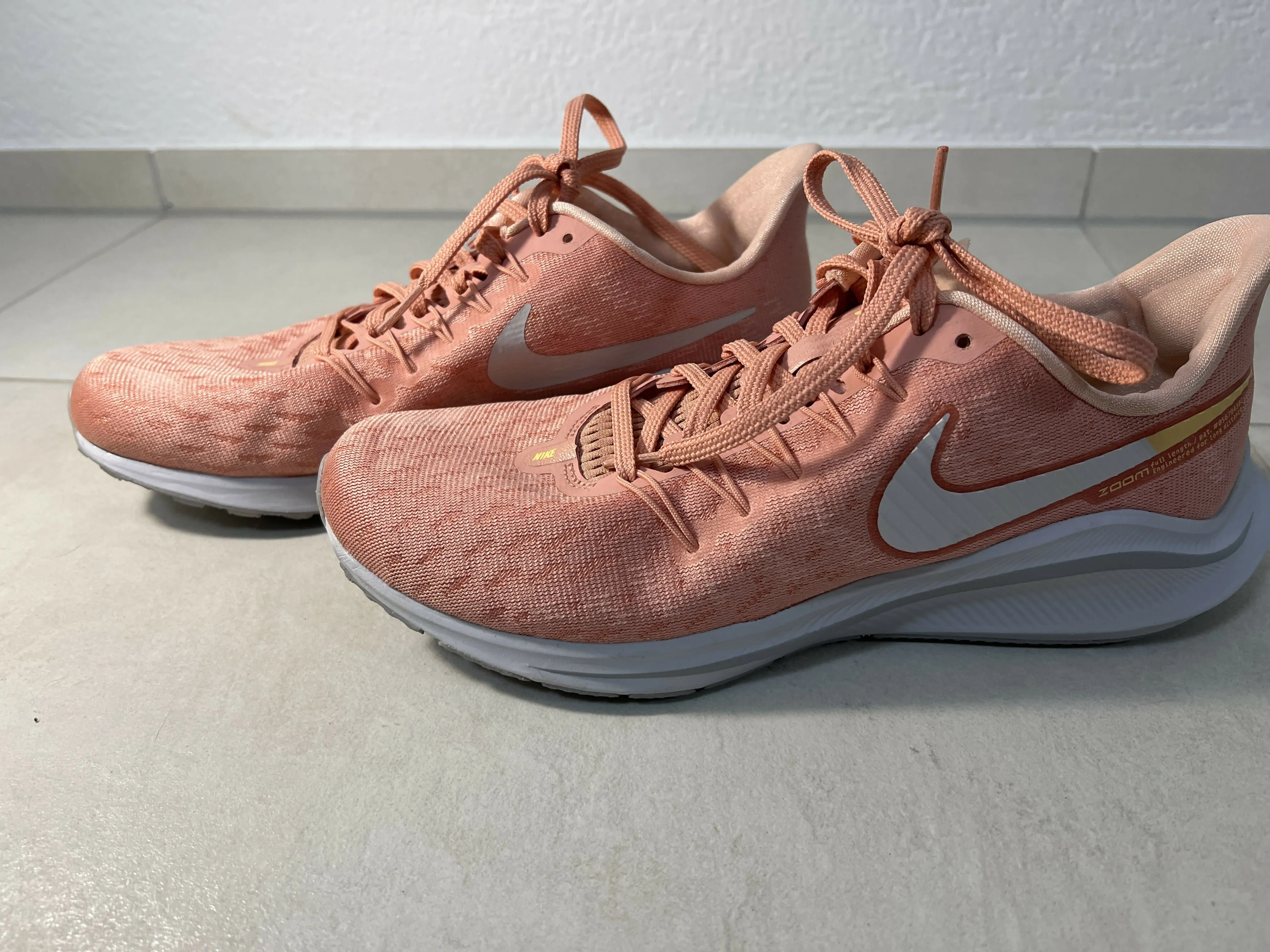 Nike Running Shoes Gr 40