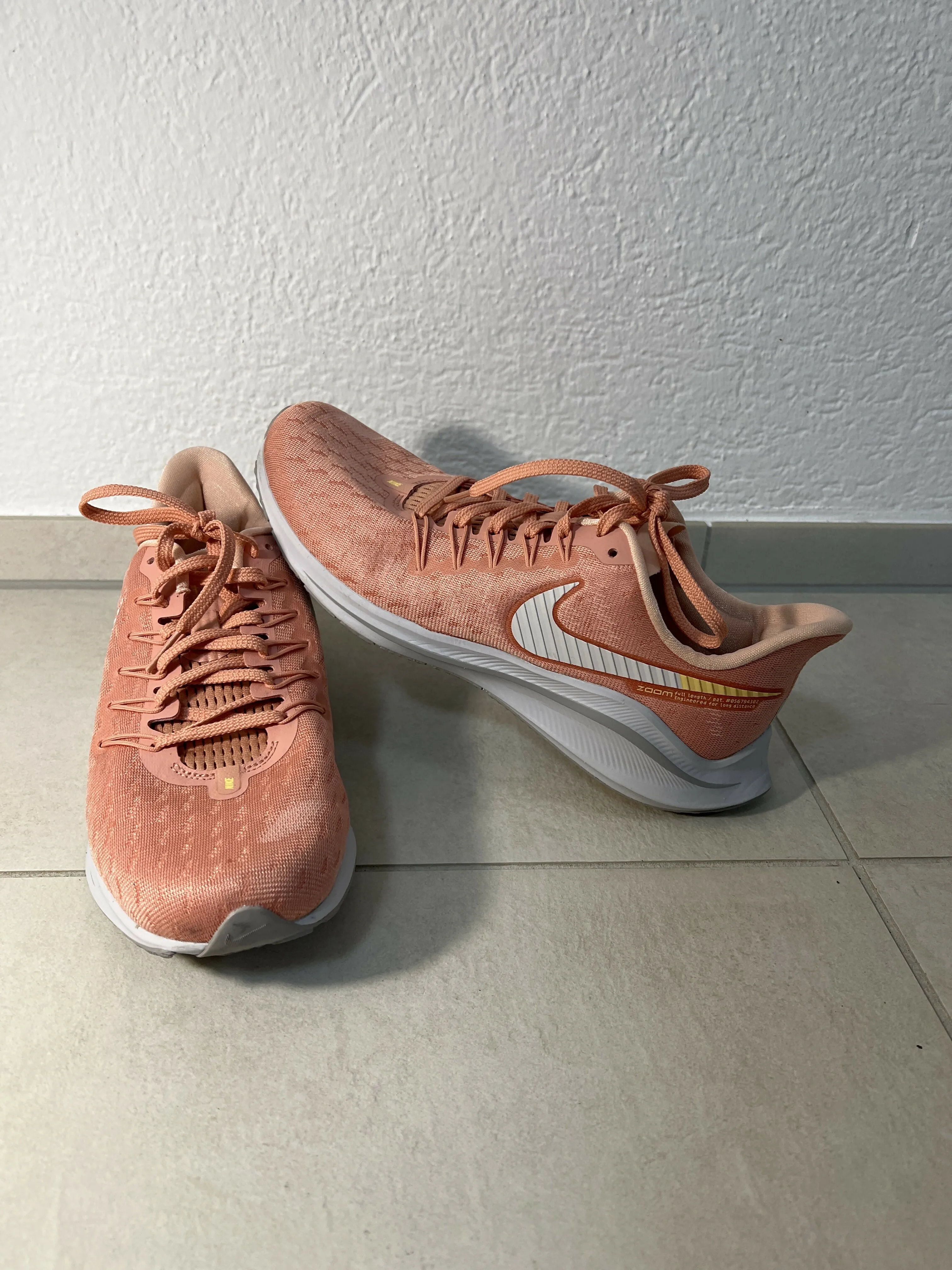 Nike Running Shoes Gr 40