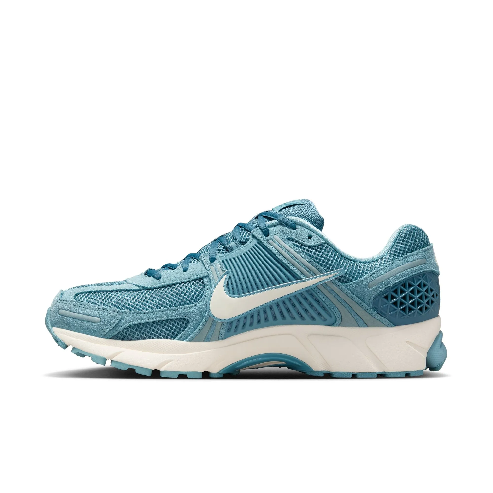Nike Zoom Vomero 5 Men's Shoes