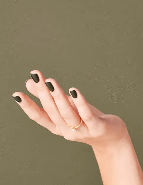 OPI Gel Color - Suzi - The First Lady Of Nails GC W55