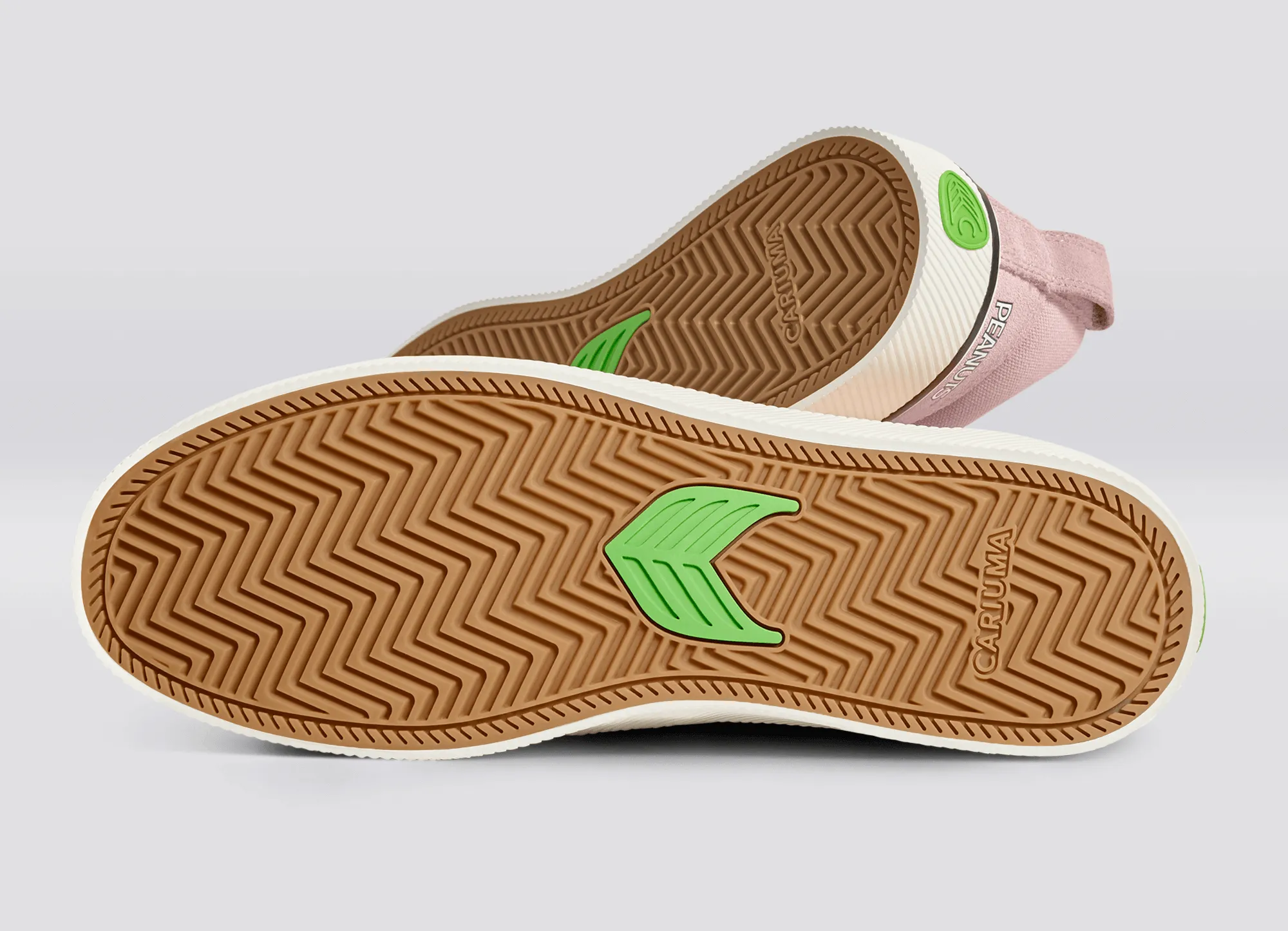 PEANUTS SLIP-ON PRO Snoopy Skate Rose Suede and Canvas Off-White Logo Women Sneaker
