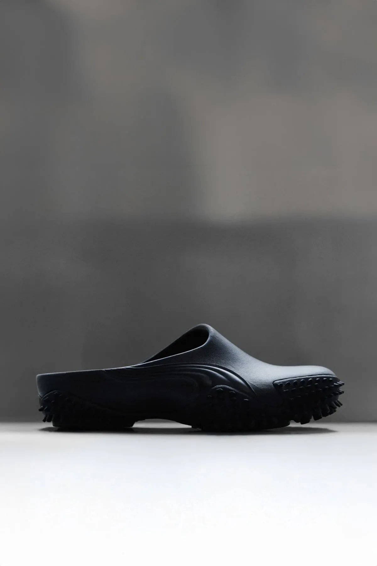 PUMA X LOUIS GABRIEL NOUCHI | MOSTRO MULE IN BLACK