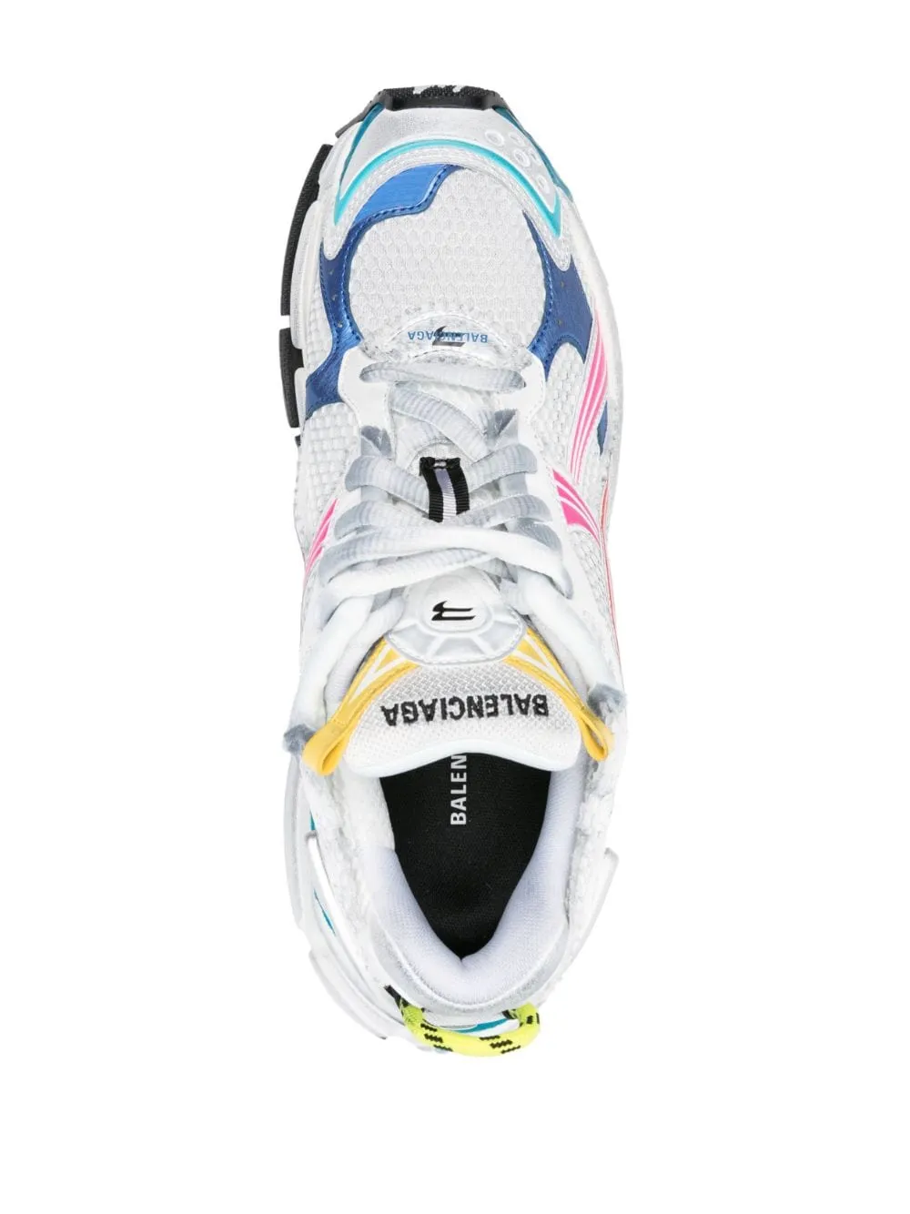 Runner sneakers
