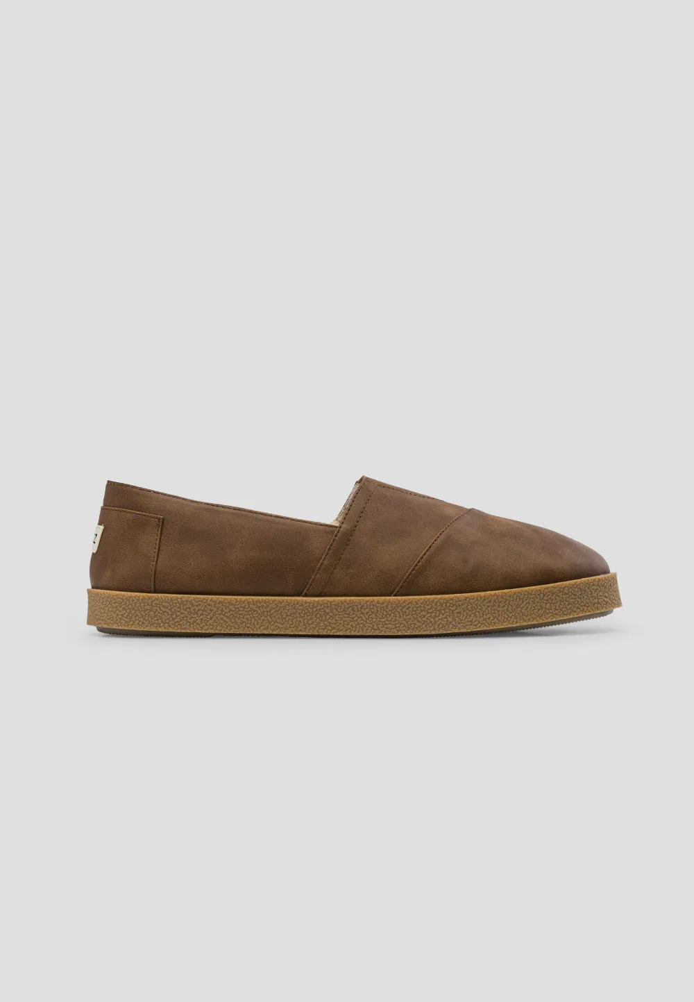 SLIP ON VEGAN LEATHER CAMEL