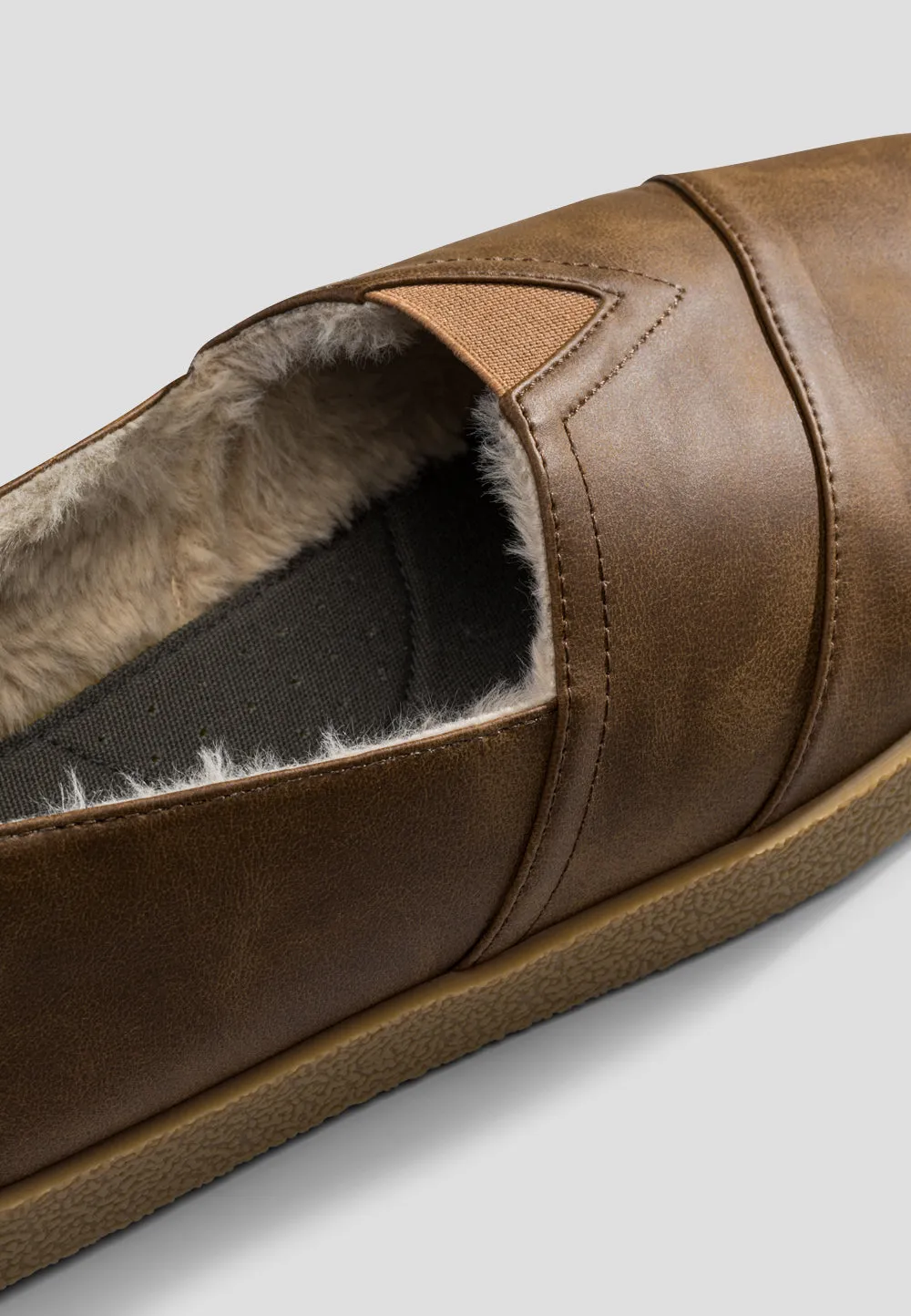 SLIP ON VEGAN LEATHER CAMEL