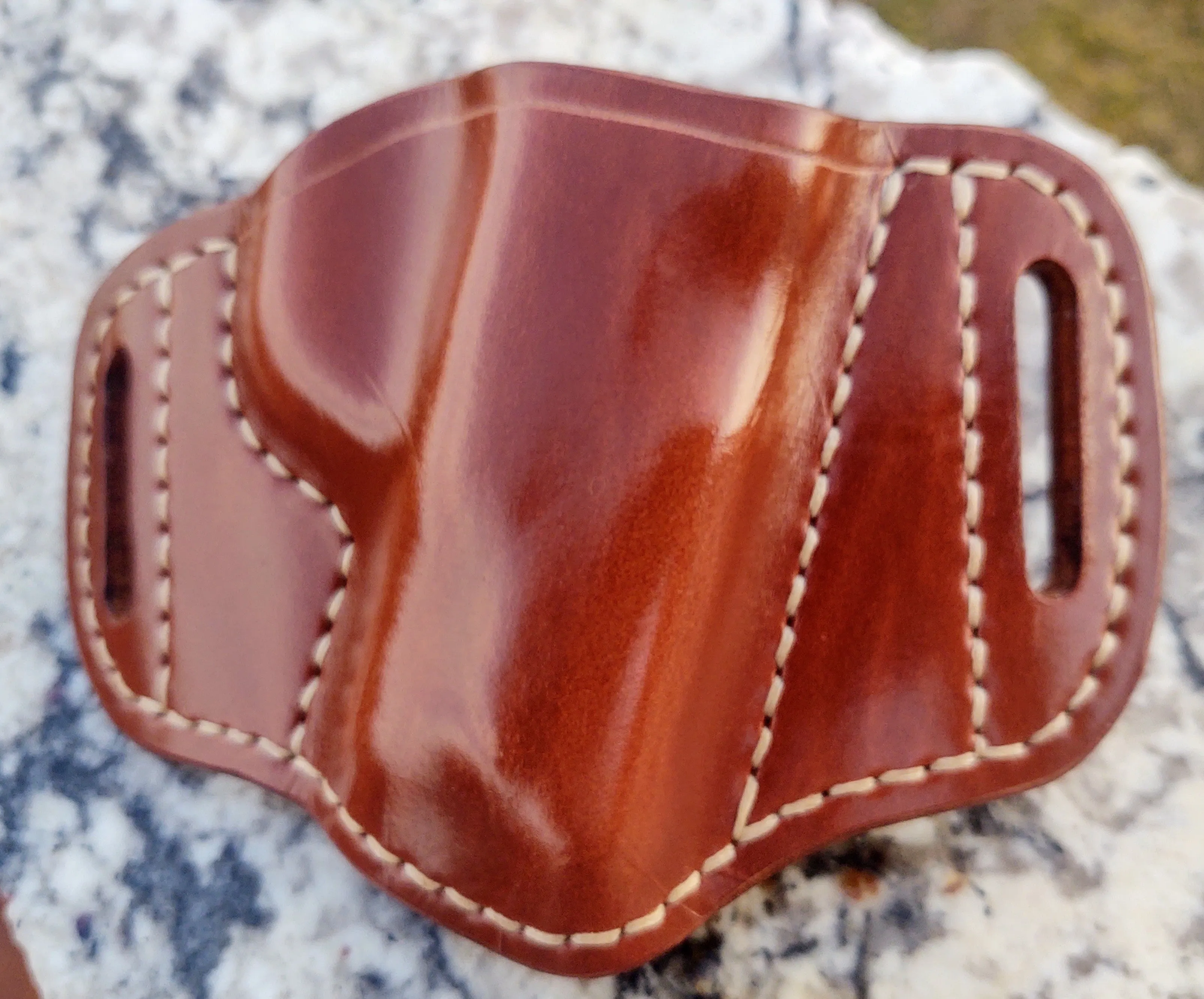 Smith and Wesson M&P Shield 9mm .40  Minimalist OWB Leather Holster