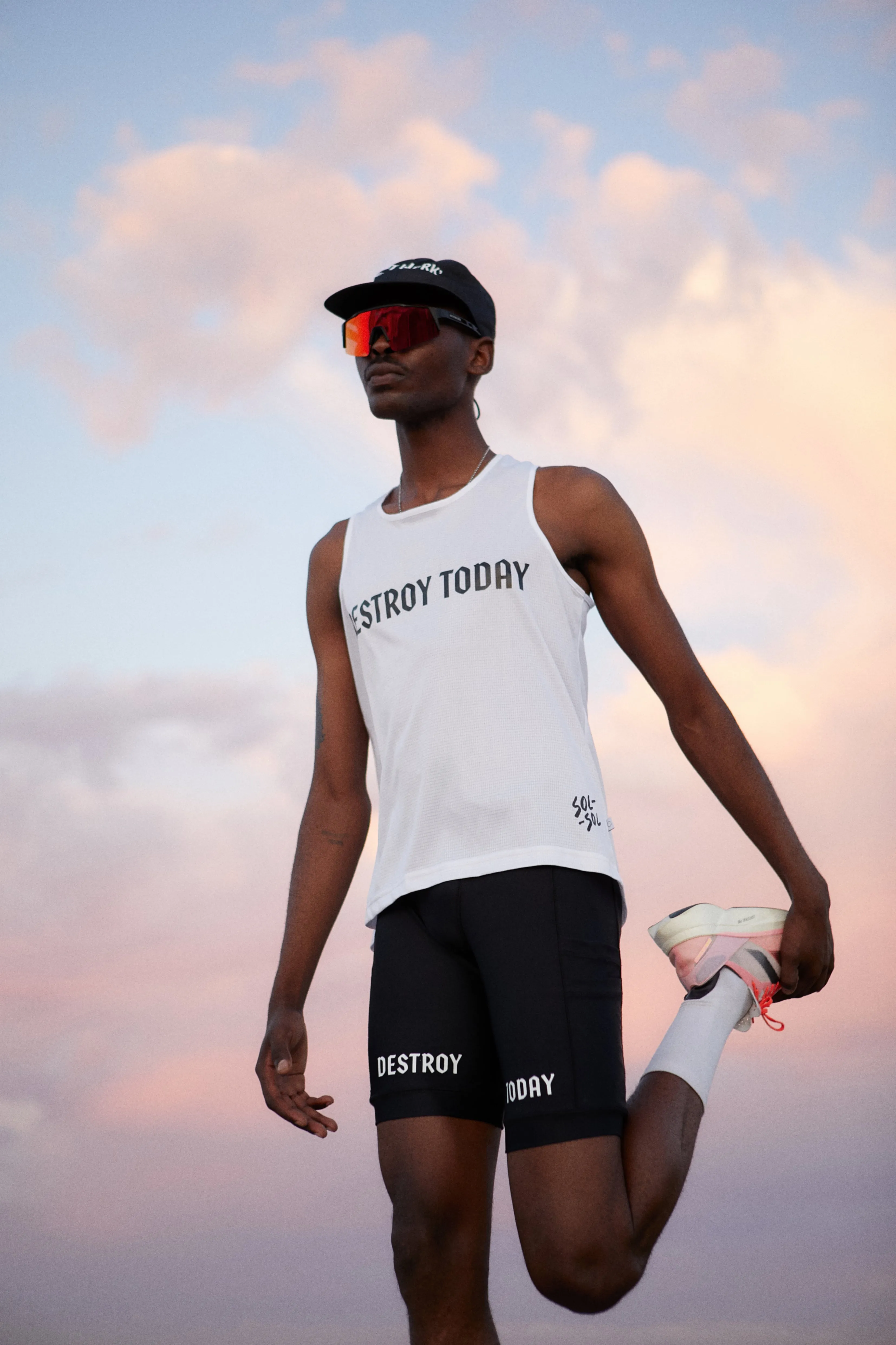 Sol Sol - 'Light Work' Vest - White