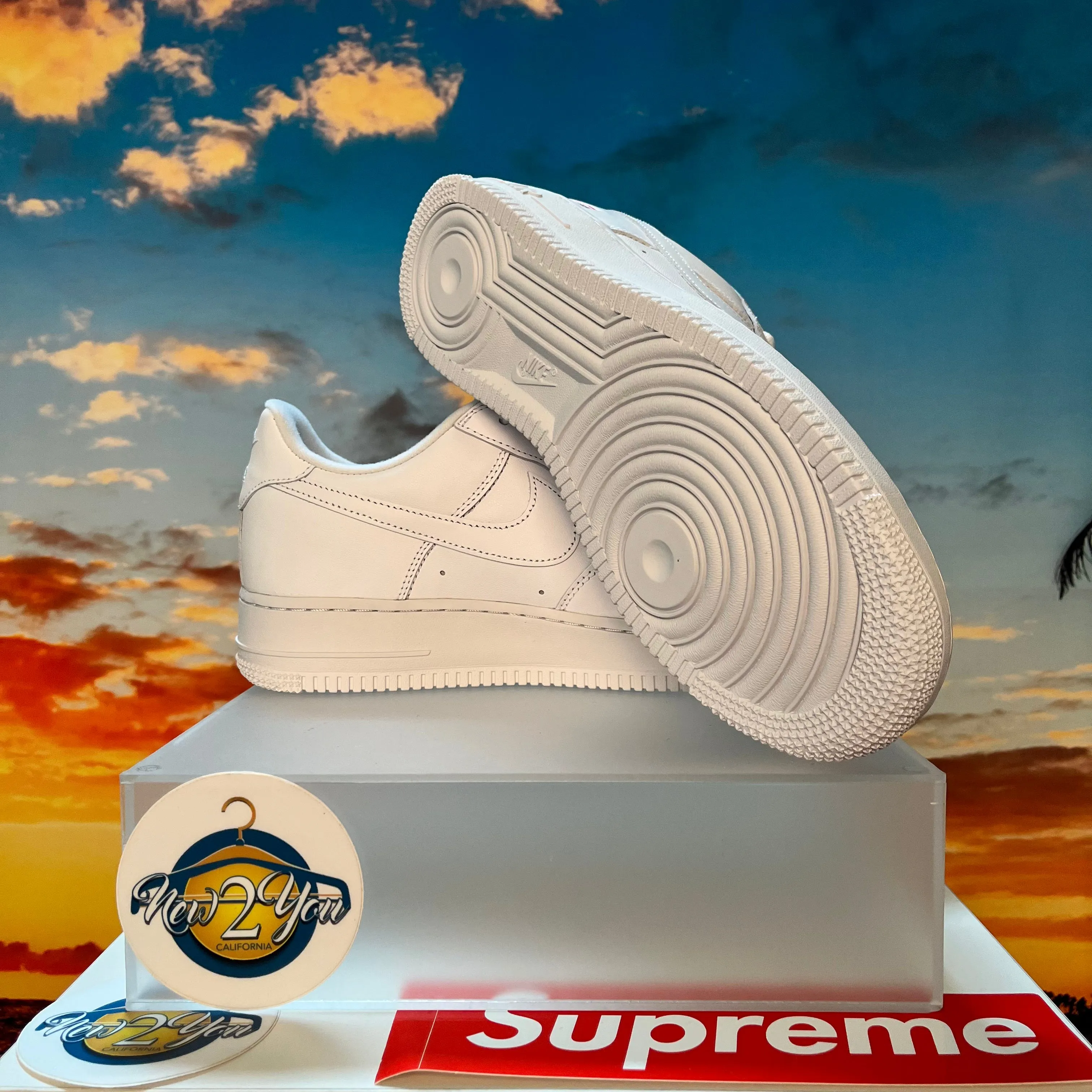 Supreme x Air Force 1 Low 'Box Logo - White