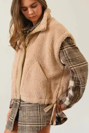 Teddy Vest in Tan