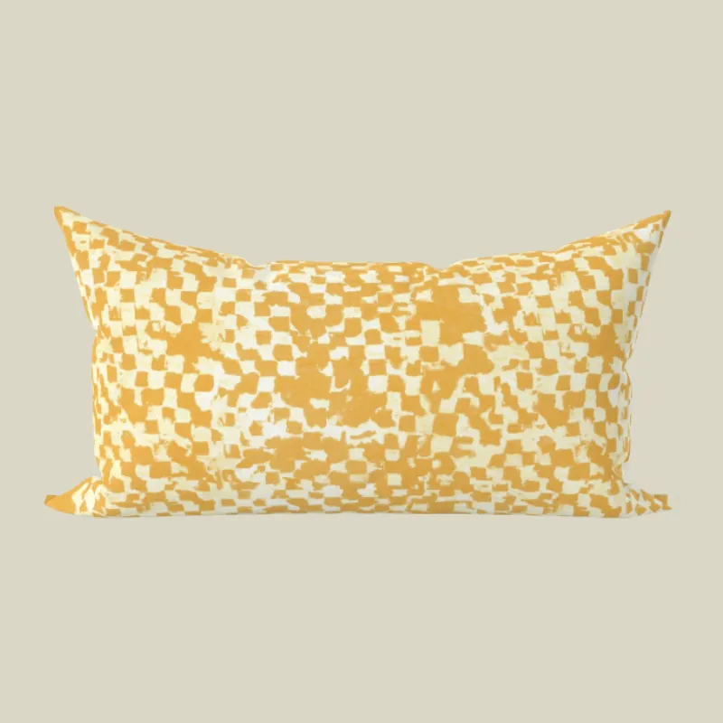 Throw Pillow <br/> Tjap, Curry