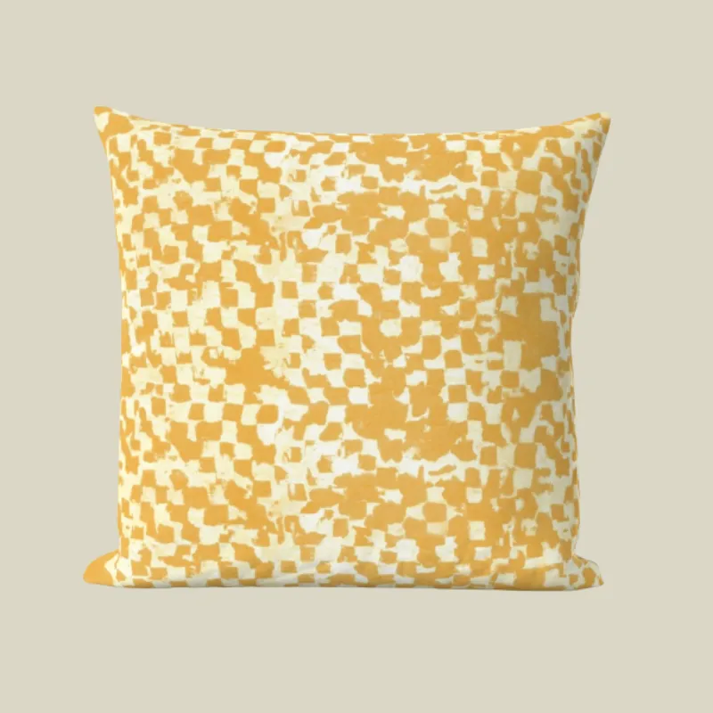 Throw Pillow <br/> Tjap, Curry