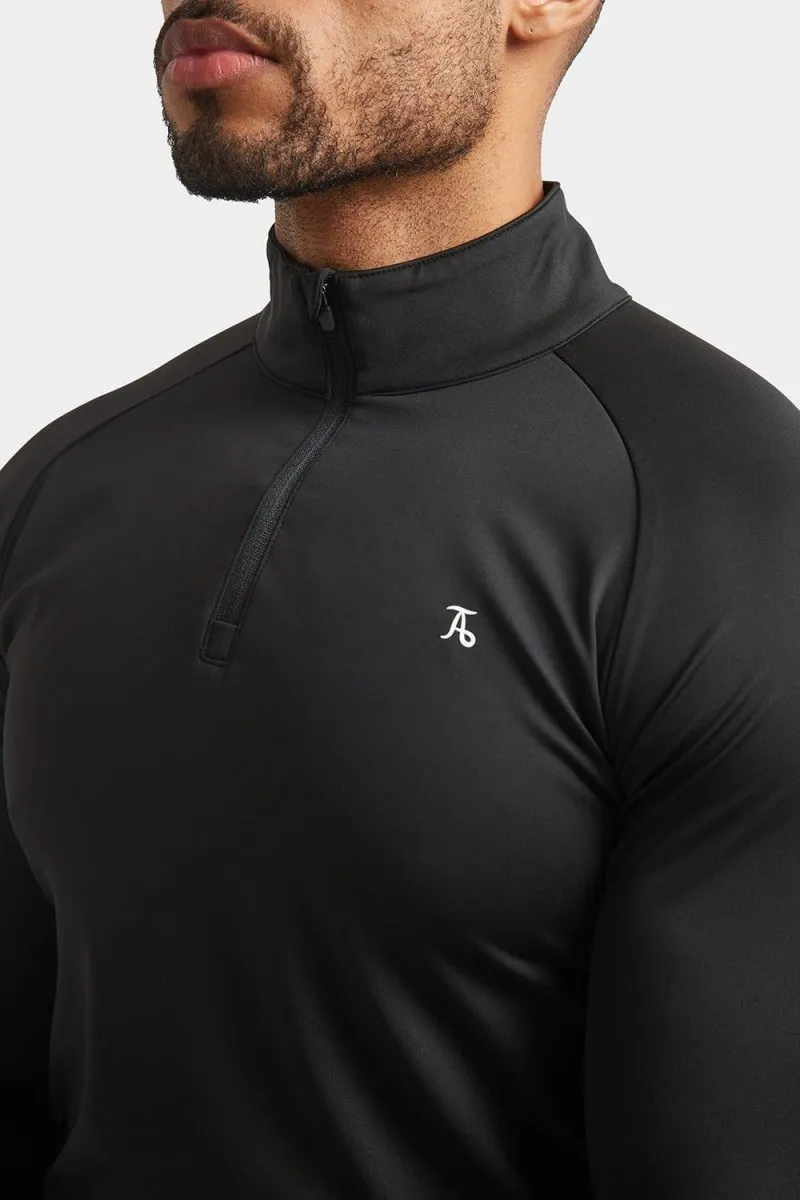 Training Quarter Zip in Black