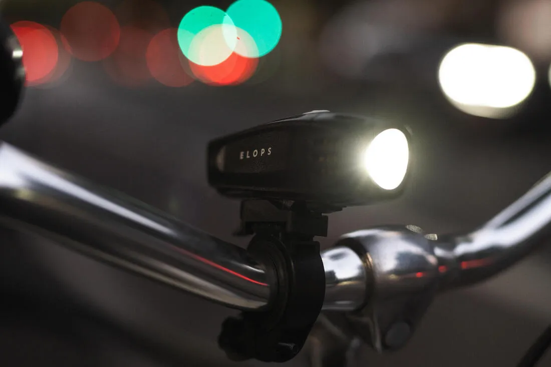 USB Front Bike Light FL920 300 Lumens