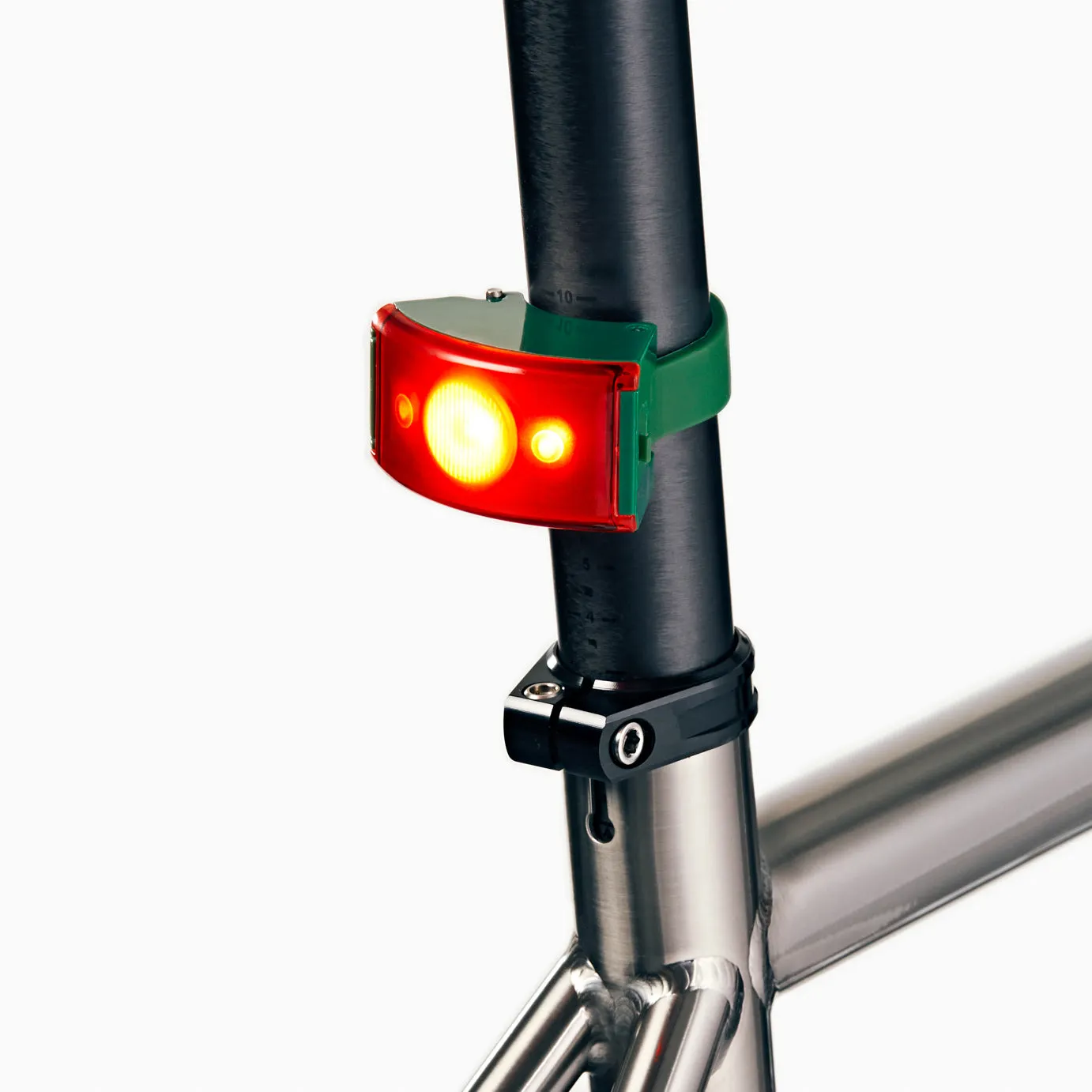 Volume 800   Curve Rear Light Bundle