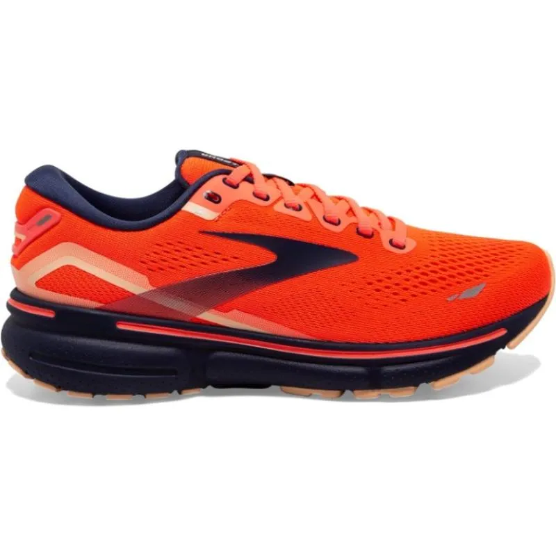 Women Sleek Performance Running Shoes